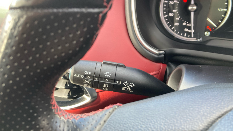 MG Hs 1.5 T-GDI Exclusive 5dr Petrol Hatchback